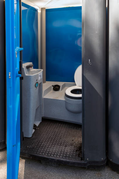 Portable Toilet Options We Offer in Woodlake, CA